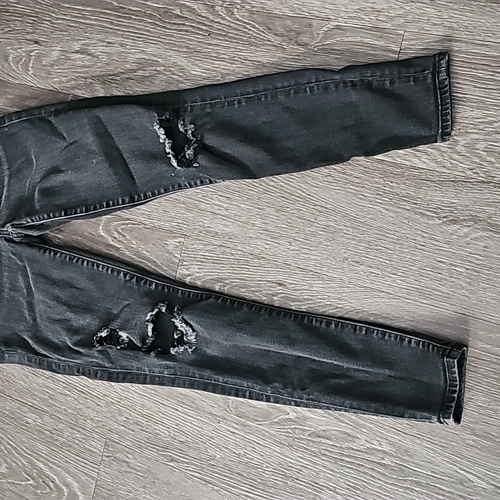 Womens super high rise jegging, black. American Eagle Outfitters. Sz 2 short - Picture 3 of 9